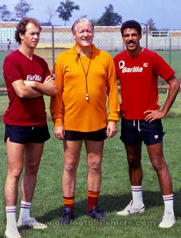 Roma Training/Leisure football shirt 1982 - 1983