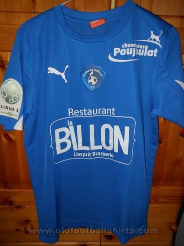 Chamois Niortais F.C. Home football shirt 2013 - 2014