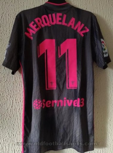 Mirandés Away football shirt 2019 - 2020