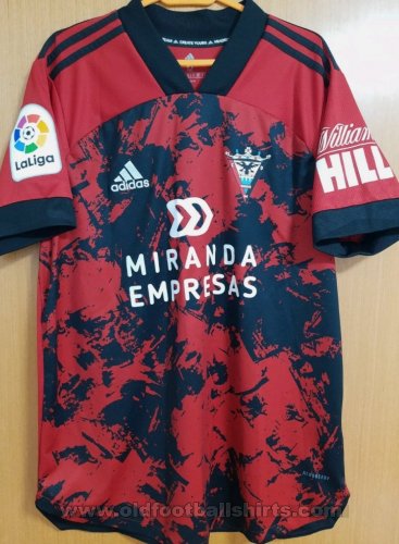Mirandés Home football shirt 2020 - 2021