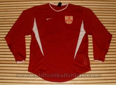 Zirka Kirovohrad Home football shirt (unknown year)