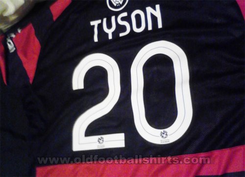 Western Sydney Wanderers Home football shirt 2012 - 2013