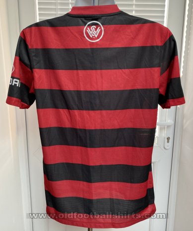 Western Sydney Wanderers Home football shirt 2013 - 2014