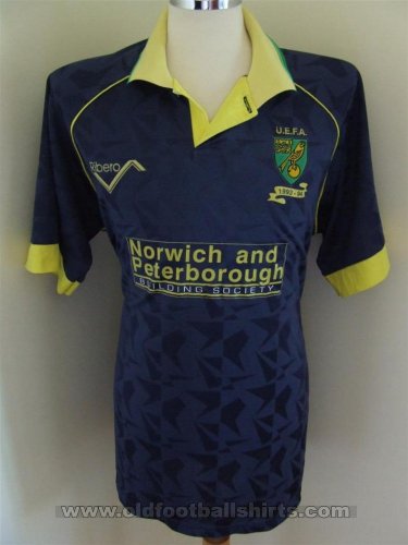Norwich City Cup Shirt Fußball-Trikots 1993 - 1994