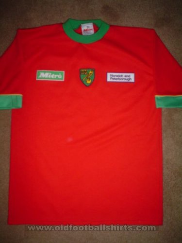 Norwich City Специальная футболка 1996 - 1997