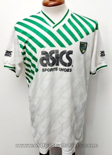 Norwich City Away baju bolasepak 1989 - 1992