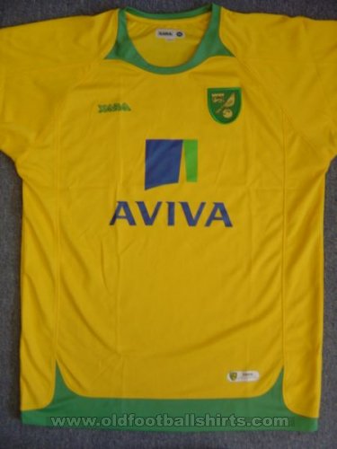 Norwich City Home football shirt 2008 - 2010