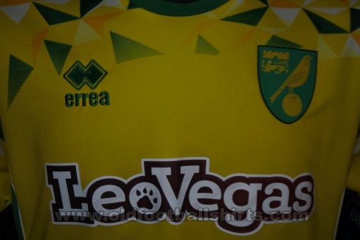Norwich City Home football shirt 2018 - 2019