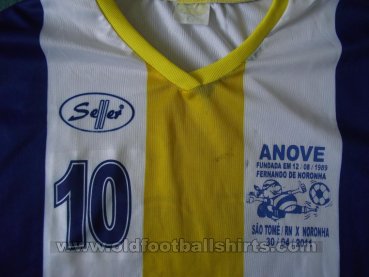 Fernando do Noronha Home football shirt (unknown year)