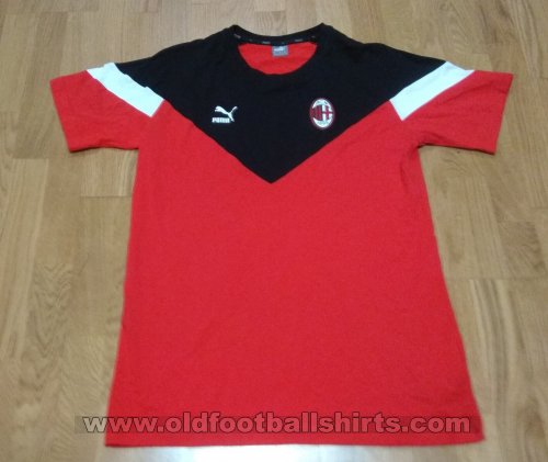 AC Milan Training/Leisure football shirt 2019 - 2020