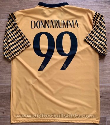 AC Milan Goalkeeper football shirt 2016 - 2017