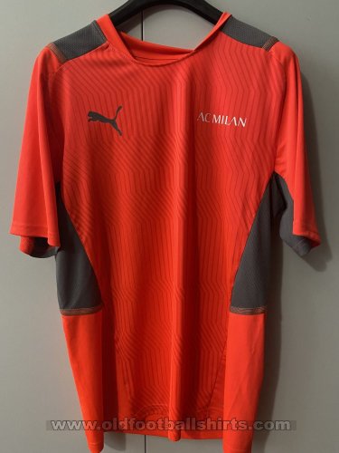 AC Milan Training/Leisure football shirt 2021 - 2022