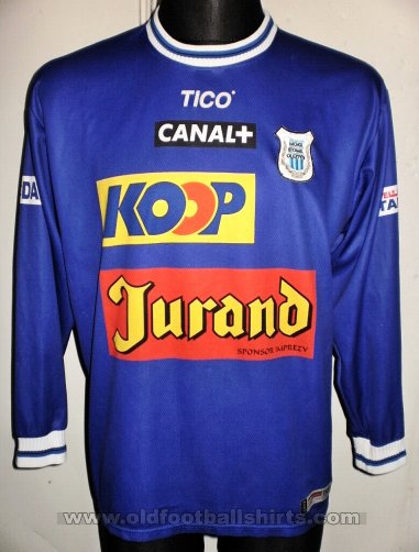 Stomil Olsztyn Home football shirt 2001 - 2002
