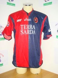 Maillot De Foot Cagliari – Extérieur – Saison 2016/17 – Taille S – Macron