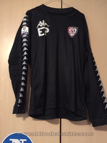 Cagliari Goalkeeper football shirt 2015 - 2016