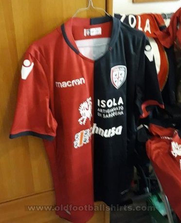 Cagliari Home football shirt 2018 - 2019