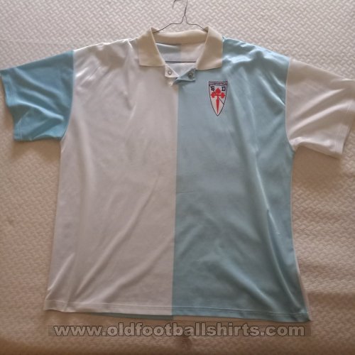SD Compostela Home football shirt (unknown year)