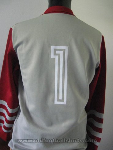 Torino Målvakt fotbollströja 1984 - 1985