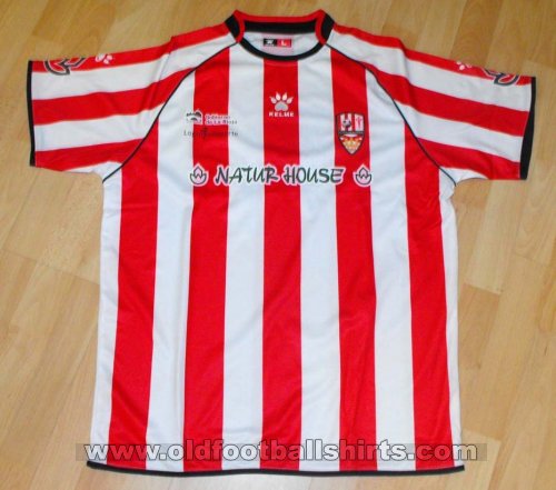 UD Logrones Home football shirt 2010 - 2011