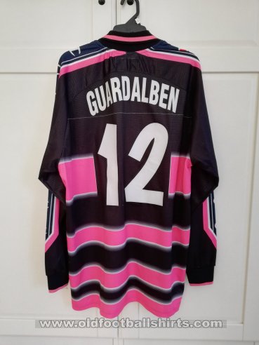 Parma Goalkeeper football shirt 1999 - 2000
