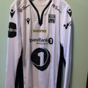 Away football shirt 2019 - 2020