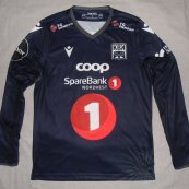 Home football shirt 2021 - 2022