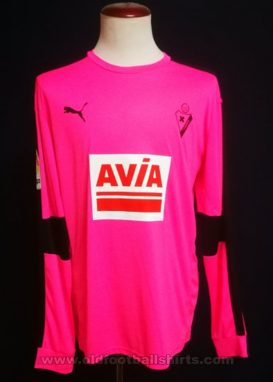 Eibar Goalkeeper football shirt 2017 - 2018