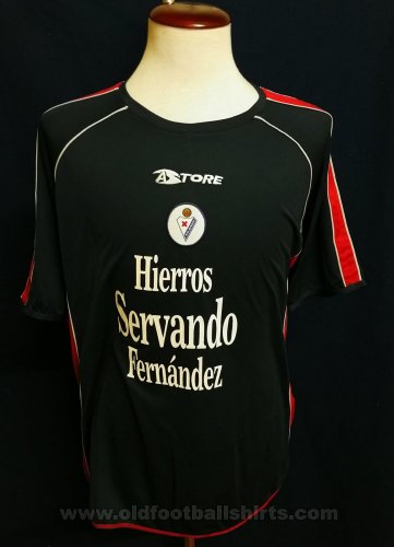 Eibar Training/Leisure football shirt (unknown year)