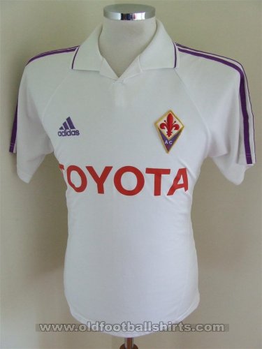 Fiorentina Dış Saha futbol forması 2004 - 2005