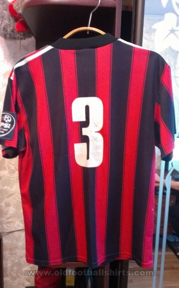 Lokomotiv Nizhny Novgorod Home football shirt 1999 - 1990