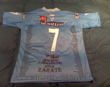 Defensores Unidos de Zárate Home football shirt 2011 - 2012