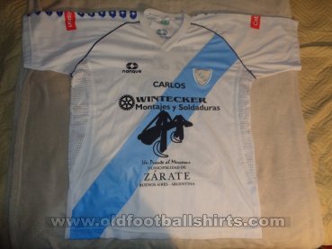 Defensores Unidos de Zárate Away football shirt 2003 - 2004
