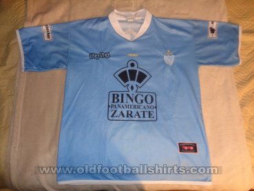 Defensores Unidos de Zárate Home football shirt 2012