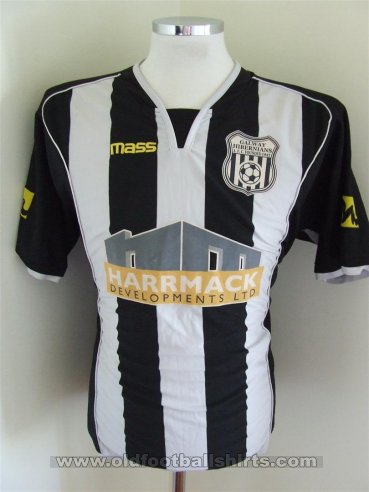 Galway Hibernians FC Home football shirt (unknown year)