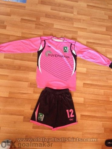 Ludogorets Razgrad Goalkeeper football shirt 2011 - 2012