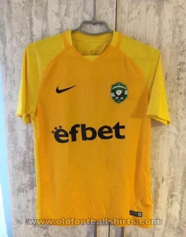 Ludogorets Razgrad Goalkeeper football shirt 2019 - 2021