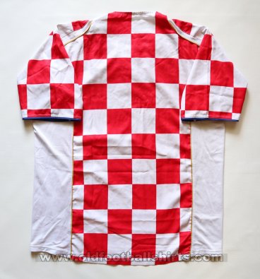 Croatia Home football shirt 2004 - 2006