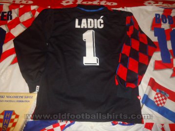 Croatia Goalkeeper football shirt 1998 - 1999