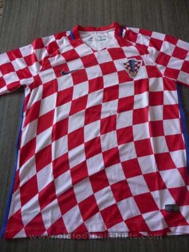 Croatia Home football shirt 2016 - 2017