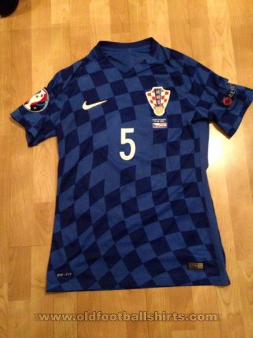 Croatia Away football shirt 2016 - 2017