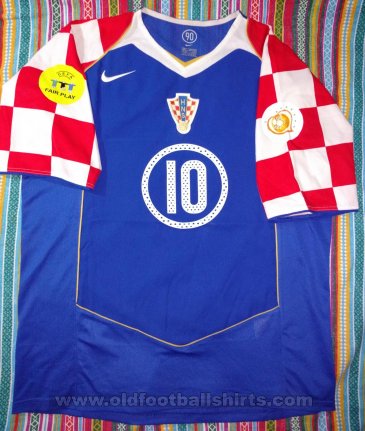 Croatia Away football shirt 2004 - 2006