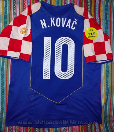 Croatia Away football shirt 2004 - 2006