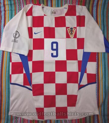 Croatia Home football shirt 2002 - 2004