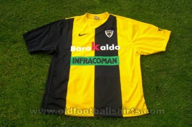 Barakaldo CF Home football shirt 2008 - 2009