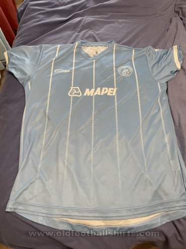 Halesowen Town Goalkeeper football shirt 2021 - 2022