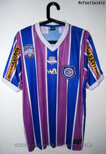 Madureira Esporte Clube Home football shirt 2014