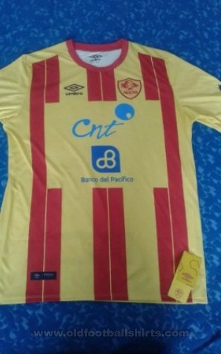 Sociedad Deportiva Aucas Home football shirt 2018