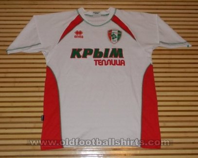 Krymteplytsia Molodizhne Away football shirt 2010 - 2011