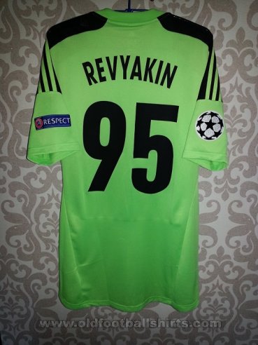 CSKA Moscow Goalkeeper football shirt 2013 - 2014