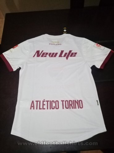 Club Atlético Torino Away football shirt 2022